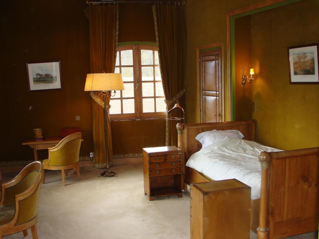 Le Chateau D'Ailly Parigny  Pokoj fotografie