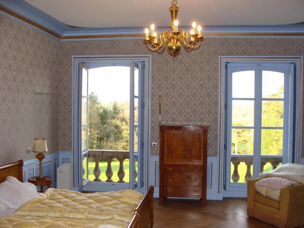 Le Chateau D'Ailly Parigny  Pokoj fotografie
